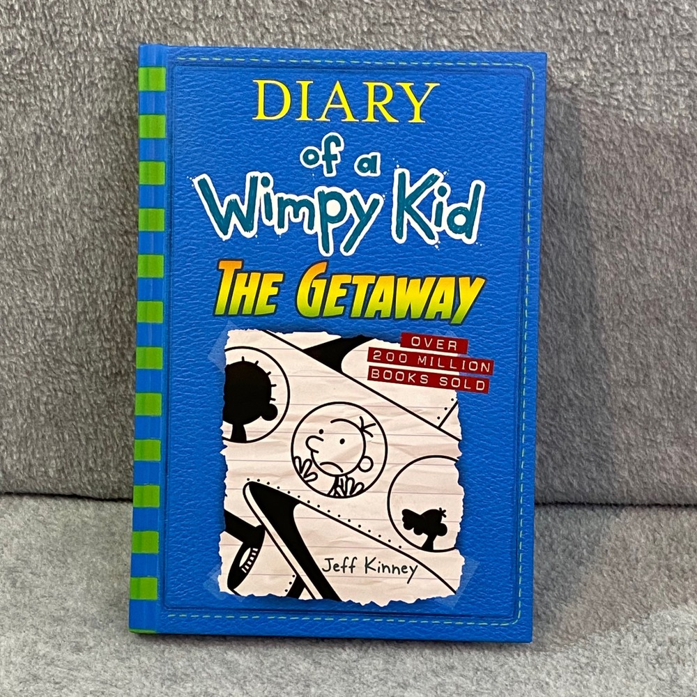 Diary of a Wimpy Kid The Getaway Book 12 Kids Blue Hardcover Amulet Books EUC